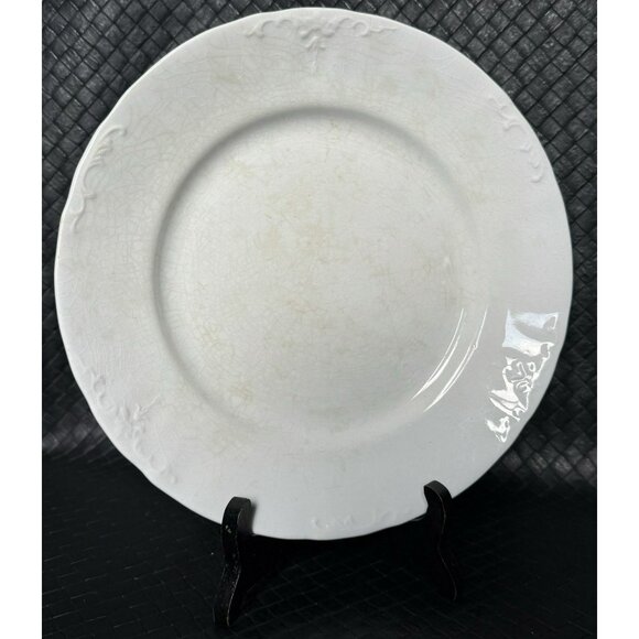Royal Ironstone China 9 In Dinner Plate by Johnson Bros 1883 To 1913 - Picture 1 of 7